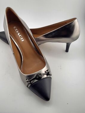 Coach Metallic Silver and Black Pointed Toe Kitten Heels 9 B Exc Cond